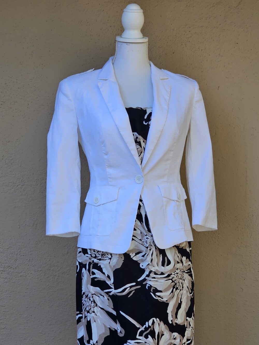 Bebe Linen Blend Single Button Structured White Blazer Sz 4